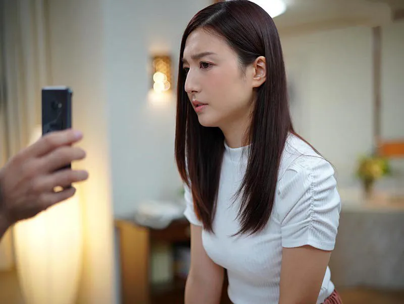 Cô vợ vụng trộm bị chồng bắt quả tang và cái kết jav