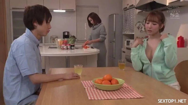 Bồ của chị gái số hưởng phang em bà xã xinh như tiên