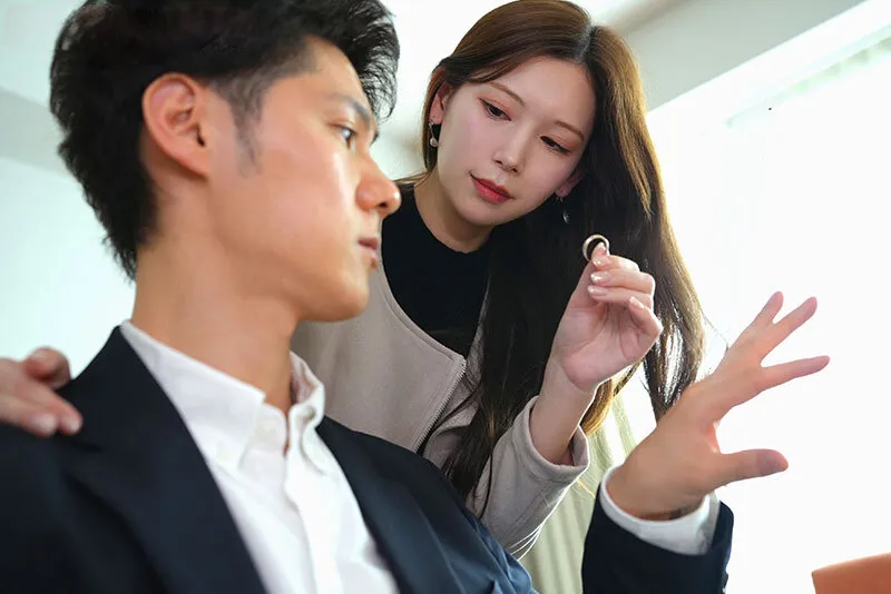 Cô vợ đi đi giã ngoại, ông xã ở nhà bị nhỏ em bà xã gạ nện không trượt phát nào